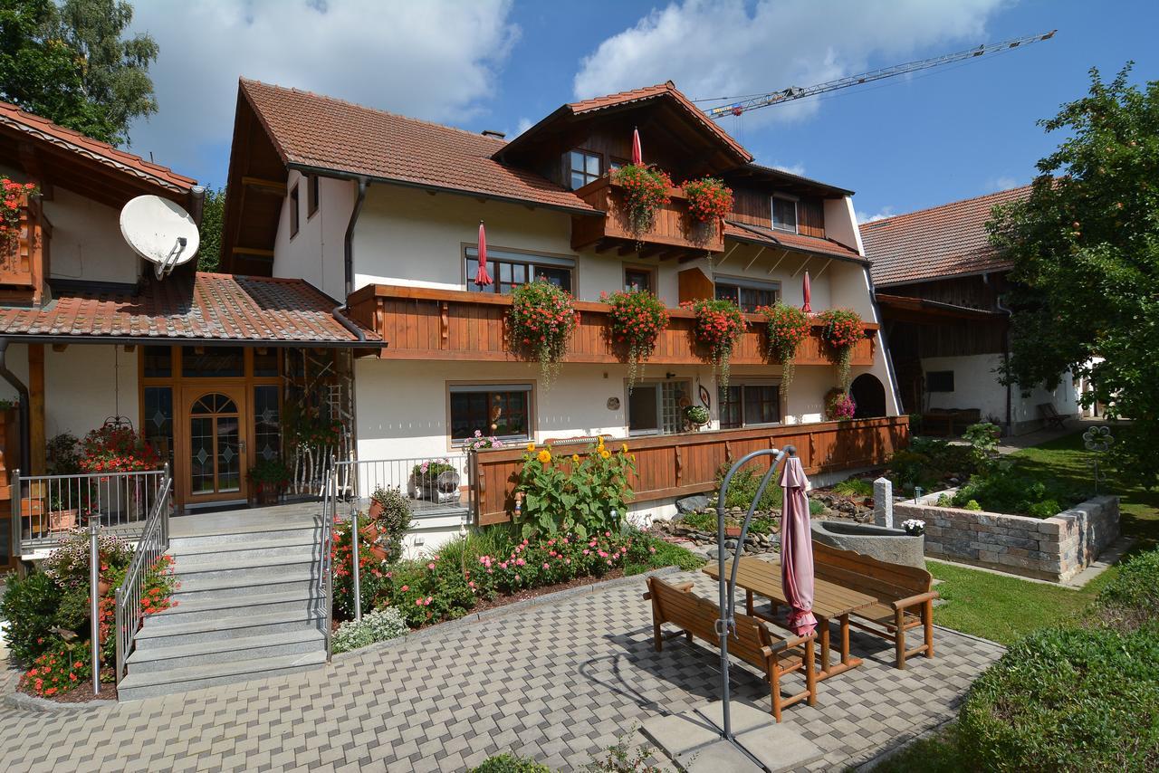 Pension Weiss Hohenwarth ภายนอก รูปภาพ