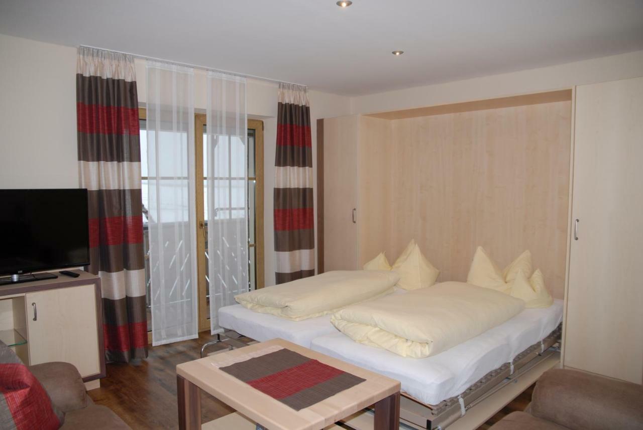 Pension Weiss Hohenwarth ภายนอก รูปภาพ