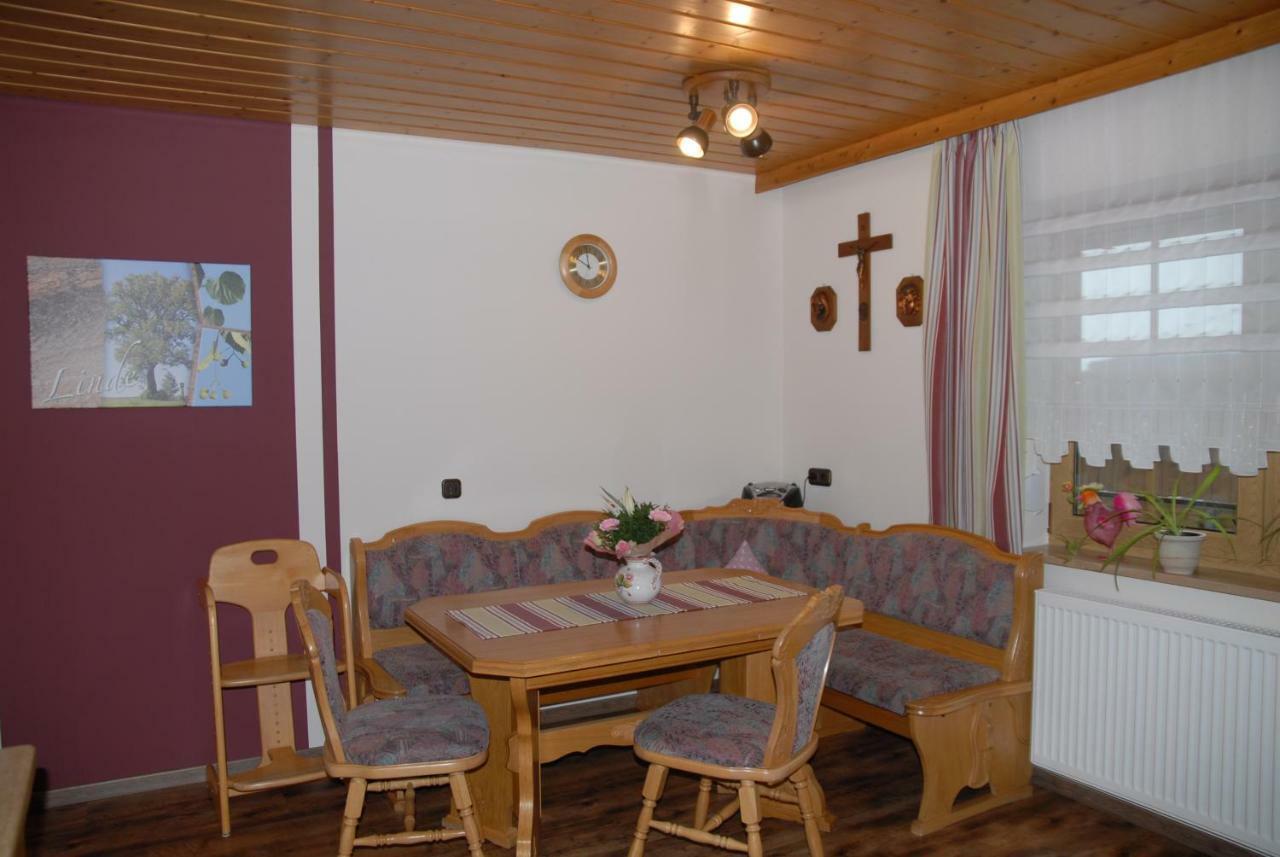 Pension Weiss Hohenwarth ภายนอก รูปภาพ