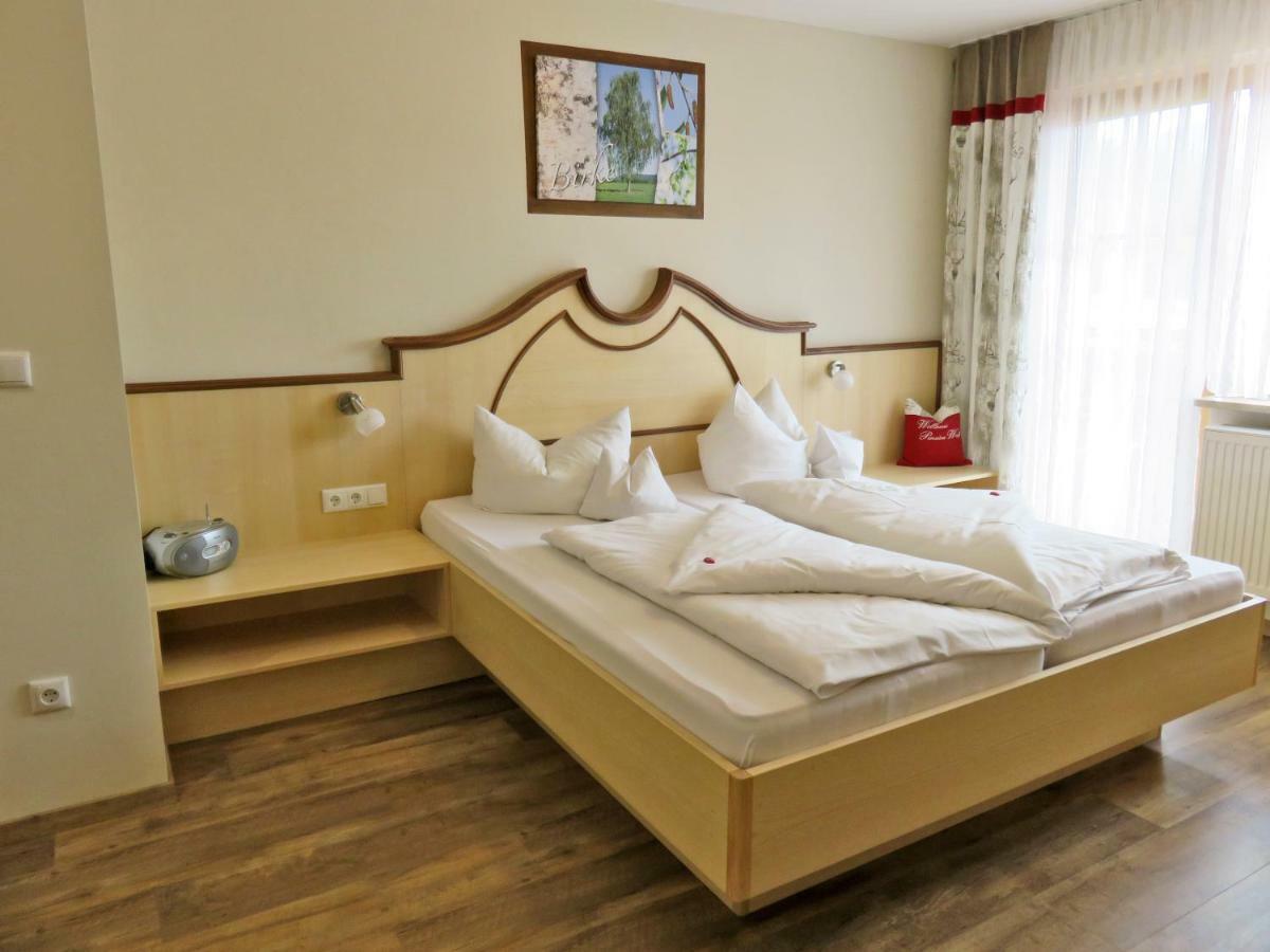 Pension Weiss Hohenwarth ภายนอก รูปภาพ