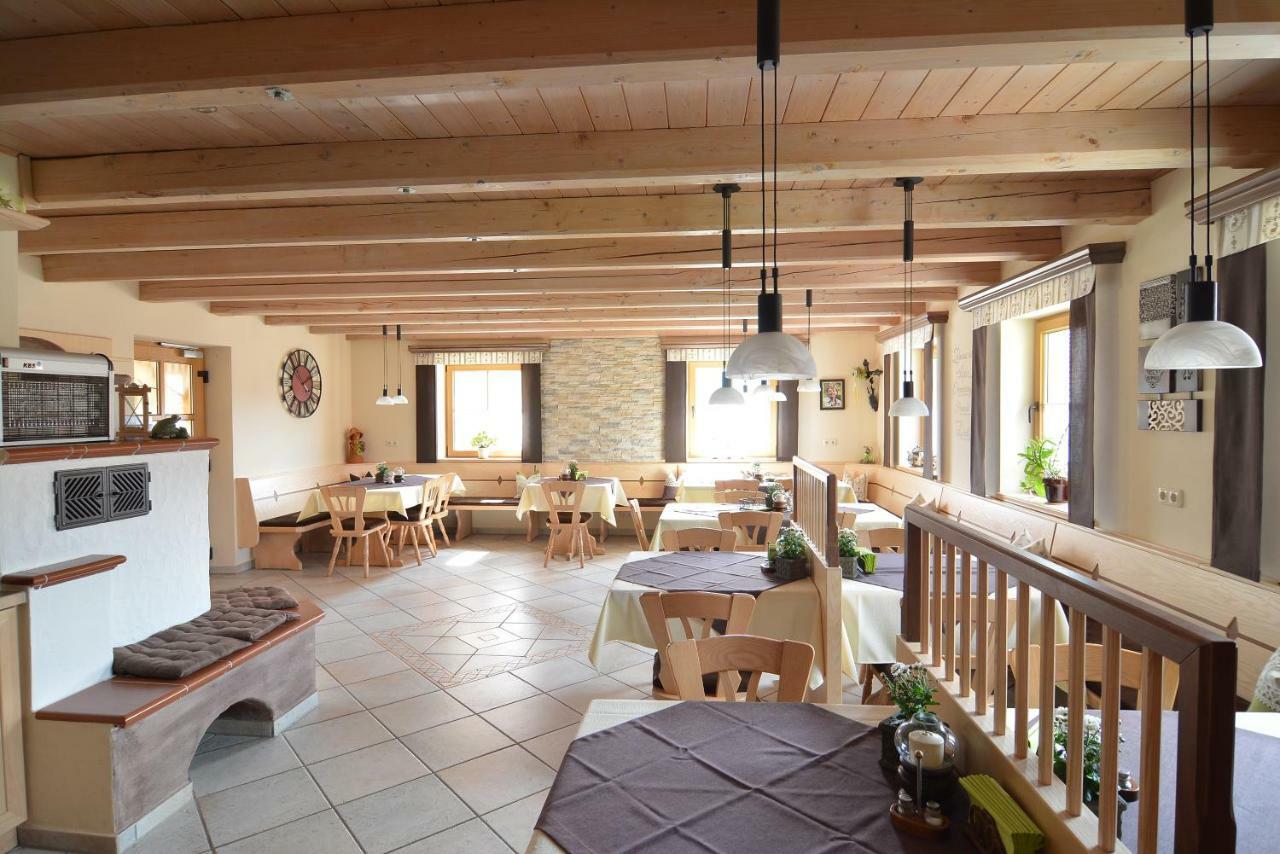 Pension Weiss Hohenwarth ภายนอก รูปภาพ