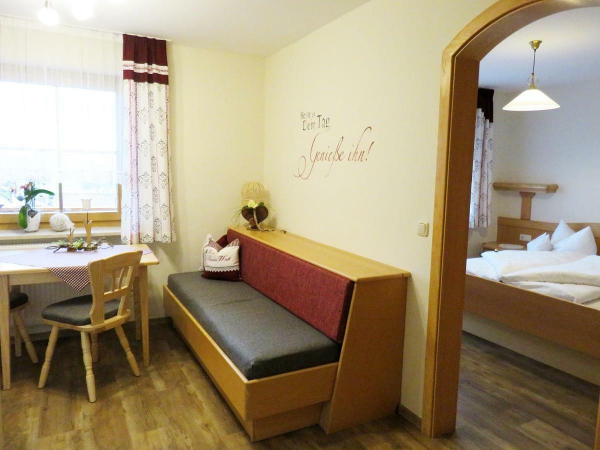 Pension Weiss Hohenwarth ภายนอก รูปภาพ